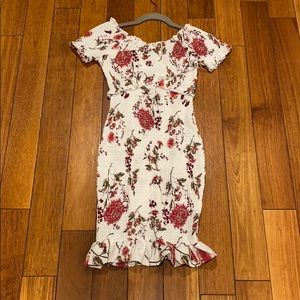 Zaful mini white dress super sexy on